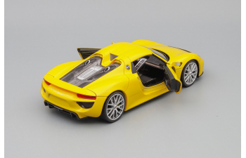 PORSCHE 918 Spyder Hard Top 2015, yellow