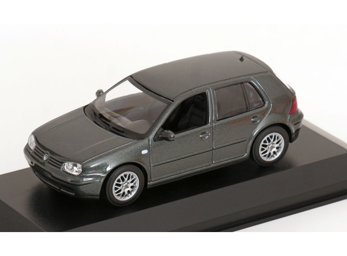 VOLKSWAGEN GOLF IV (1999), grey metallic