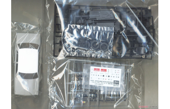 Сборная модель Datsun Bluebird 1600SS w/Spoiler