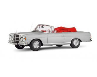 MERCEDES-BENZ 280 SE Convertible (W111), silver