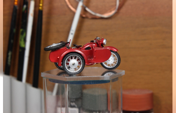 Днепр К-650 (МТ-8) мотоцикл с коляской (красный)