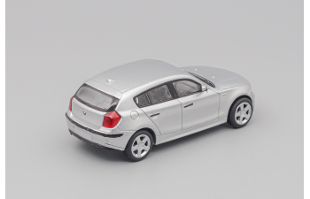BMW 1 Series, silver