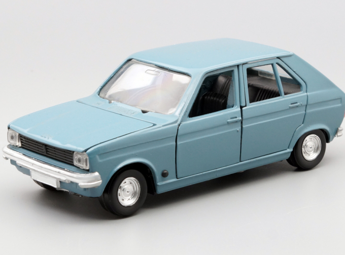 PEUGEOT 104, blue