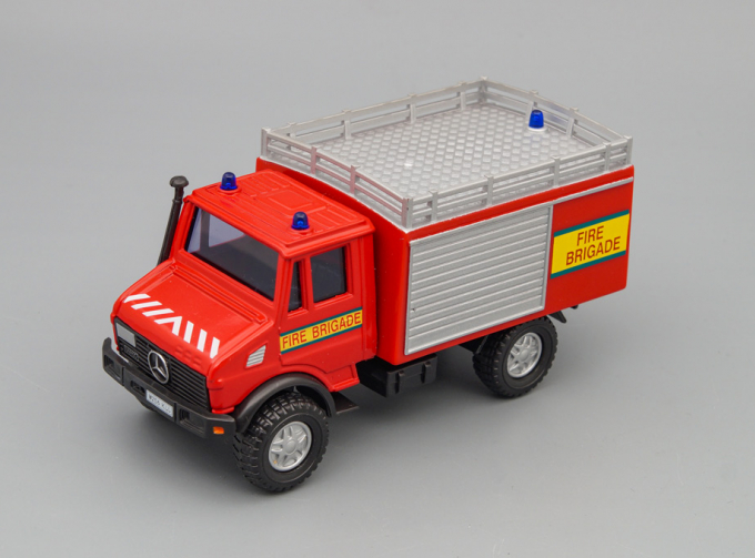 MERCEDES-BENZ Unimog Fire Brigade, red / silver