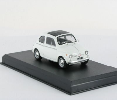 FIAT 500 1960, серия Auto Plus La Collection 62, белый