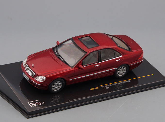 MERCEDES-BENZ S500 W220 (2000), metallic dark red