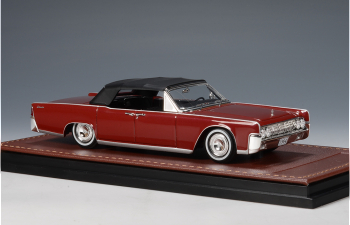 LINCOLN Continental Convertible (закрытый) (1964), Fiesta Red