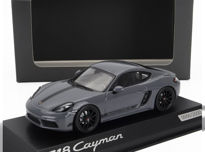 PORSCHE 718 (982) Cayman Coupe (2018), Arctic Grey