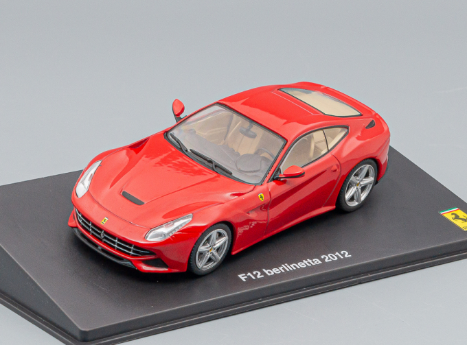 FERRARI F12 Berlinetta (2012), Red