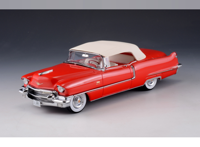 CADILLAC Series 62 Convertible (закрытый) 1956 Red