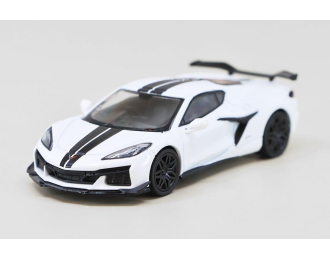 CHEVROLET Corvette Z06 RHD (2023), white
