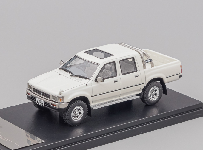 TOYOTA Hilux 4WD Pick Up SSR-X 1992, white