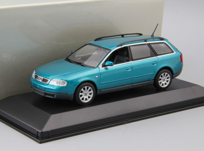 AUDI A6 Avant C5 (1997), blue metallic