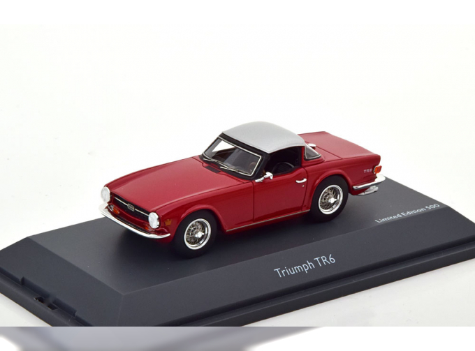 TRIUMPH TR6, red silver