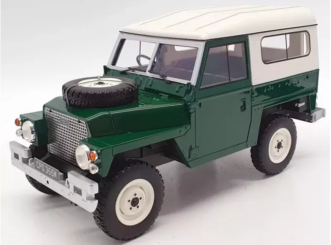  LAND ROVER Lightweight Series III Hard Top (1973), dark green/beige