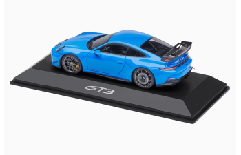 PORSCHE 911 (992) GT3 mit Manthey-Kit (2024), blue