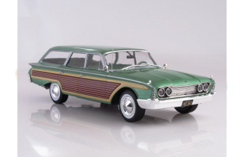 Ford Country Squire 1960 metallic green