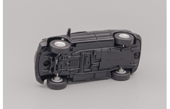 MERCEDES-BENZ M320, black