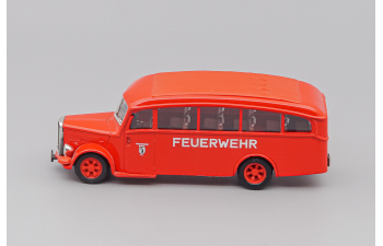 SAURER Type-C 76 Feuerwehr Basel - Autobus Fire Engine -Vigili Del Fuoco 1943, red