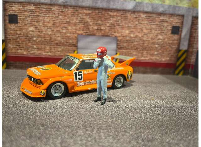 Фигурка Ники Лауда