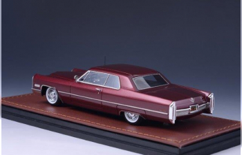 CADILLAC Coupe 1966 Maroon