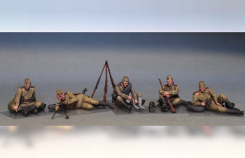 Сборная модель Фигуры SOVIET SOLDIERS TAKING A BREAK