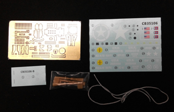 Сборная модель US GPW 1/4 ton 4/4 Utility Track (Mod.1942) w/10-CWT Trailer & Airborne Crew