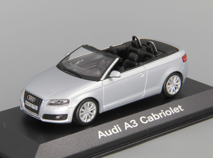 AUDI A3 Cabriolet, silver metallic