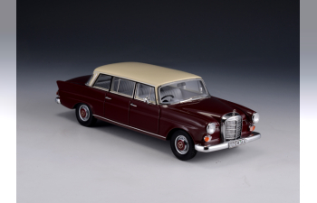 MERCEDES-BENZ 200 (W110) BINZ Lang 1965 Maroon/Beige