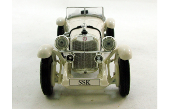 MERCEDES-BENZ SSK (1928), Mercedes-Benz Offizielle Modell-Sammlung 13, beige