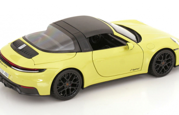 PORSCHE 911 (992.2) Targa 4 GTS Hybrid (2025), light yellow