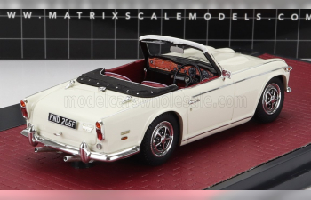 TRIUMPH Tr5 Cabriolet Open (1967), White