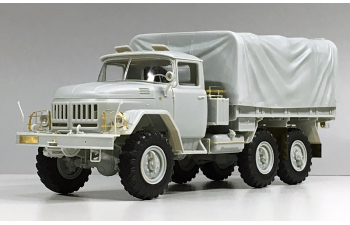 Сборная модель Russian ЗИL-131 Truck (Early Version) w / winch