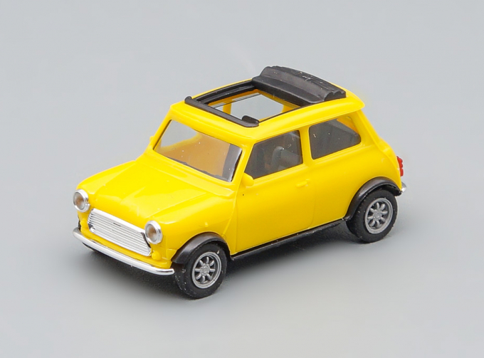 MINI Cooper Facelift (open sunroof), trafficyellow