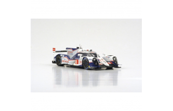 Toyota TS 040 - Hybrid #8 3rd Le Mans 2014 Toyota Racing A. Davidson - # Lapierre - S. Buemi