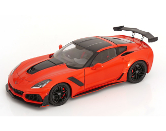 CHEVROLET Corvette C7 ZR1 (2019), orange-metallic flat black