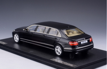 MERCEDES-BENZ W212 BINZ Lang Limousine (2012), black