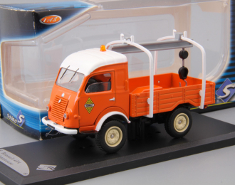 RENAULT 4X4 Depanneuse, orange / white