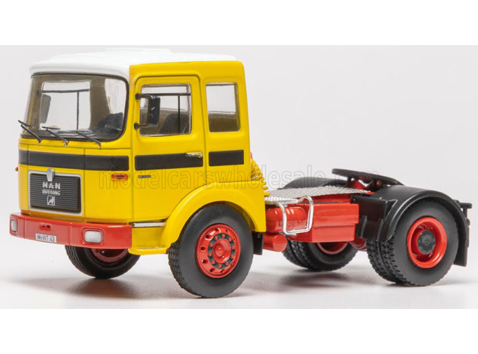 MAN F7 Tractor truck 2-Assi (1970), yellow 