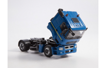 Камский грузовик 5490-S5 седельный тягач, синий