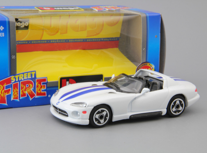 DODGE Viper RT/10, white / blue