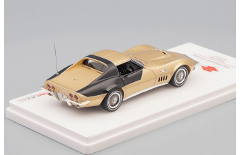 CHEVROLET Corvette "Astrovette Apollo XII" (1969), gold