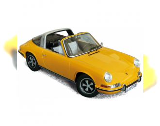 PORSCHE 911 E Targa (1969), orange