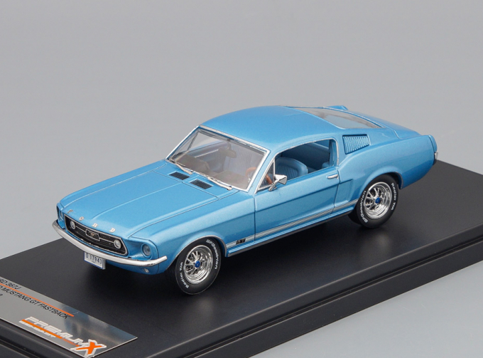 FORD Mustang GT Fastback (1967), metallic light blue