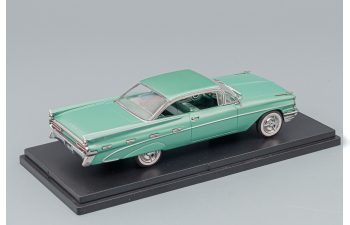 PONTIAC Bonneville Hardtop (1959), light green