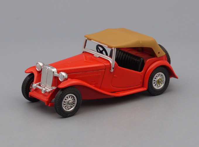 MG T.C. (1945), red / beige