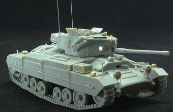 Сборная модель Infantry Tank Mk.III “Valentine” Mk.IX