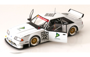 FORD Mustang 5.0 №22 DTM, Ruch (1994)