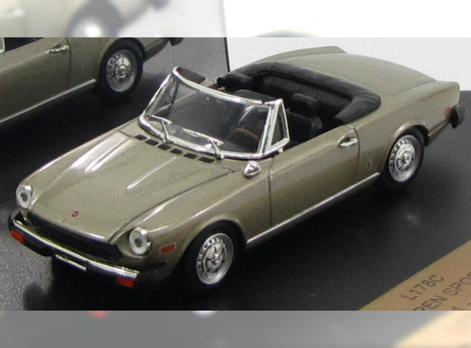 Fiat 124 Open Sport Spider CS1 1975 (bronze met.)