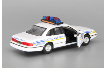 FORD Crown Victoria Police PCT.3 Supervisor, white